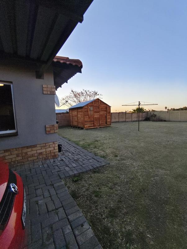 3 Bedroom Property for Sale in Waterkloof A H North West